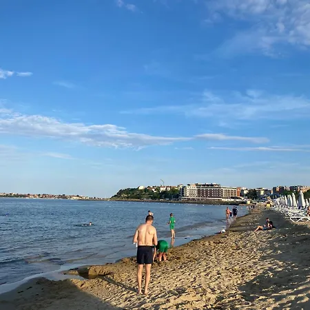 Anita A15 Family Sunny